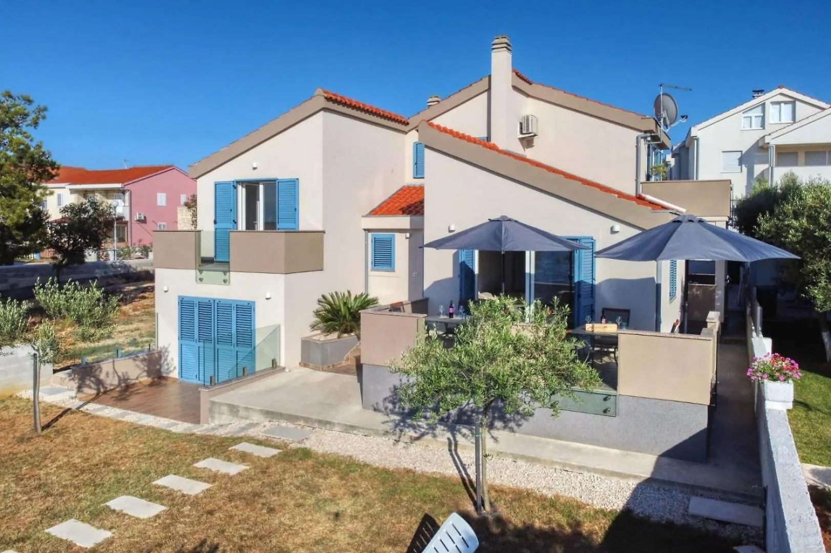 Holiday home Beachfront Holiday House Victoria - Crowonder Luxury Rent Zaton