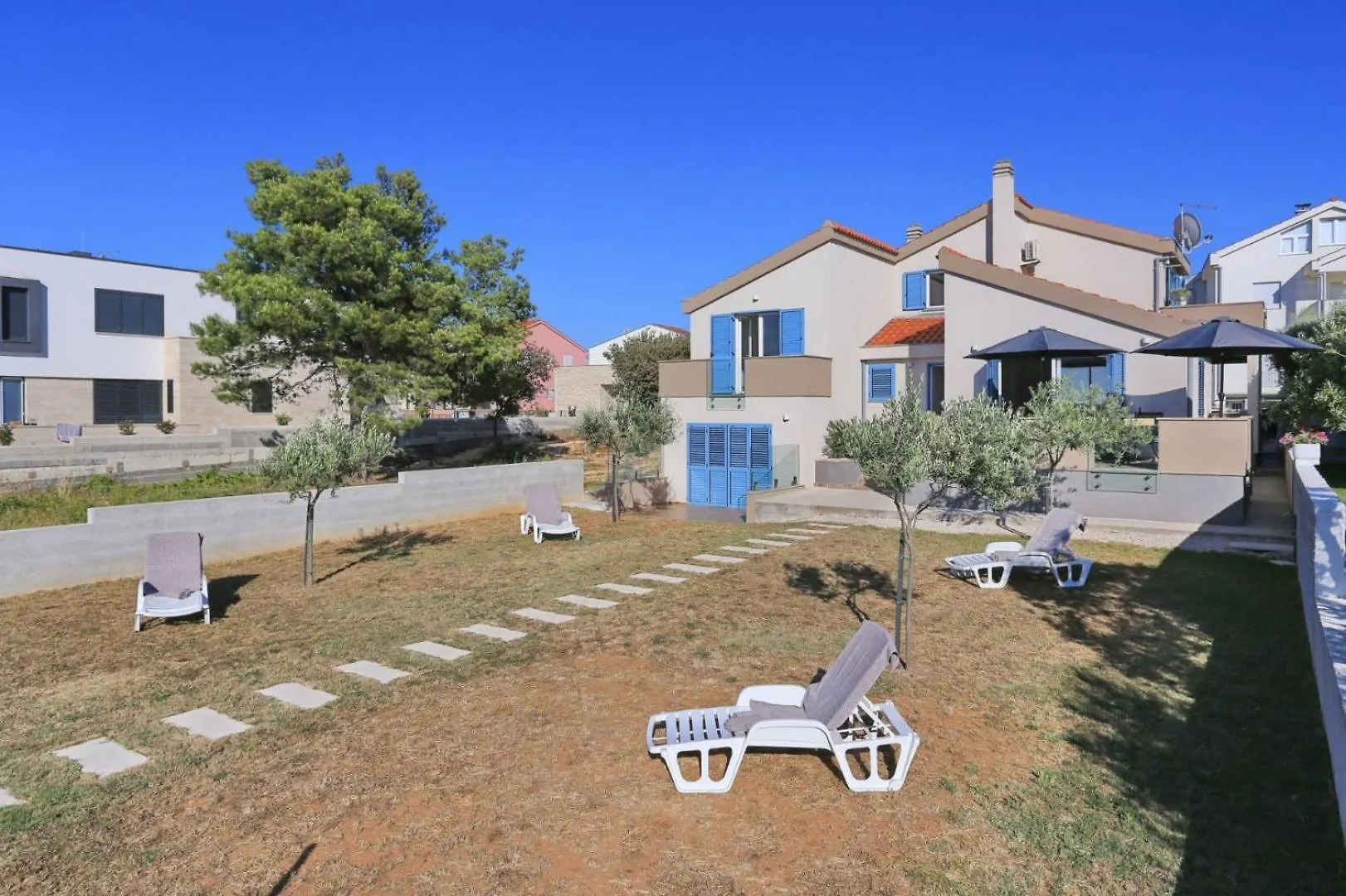 Beachfront Holiday House Victoria - Crowonder Luxury Rent Zaton  0*, Zaton (Zadar) Croatia