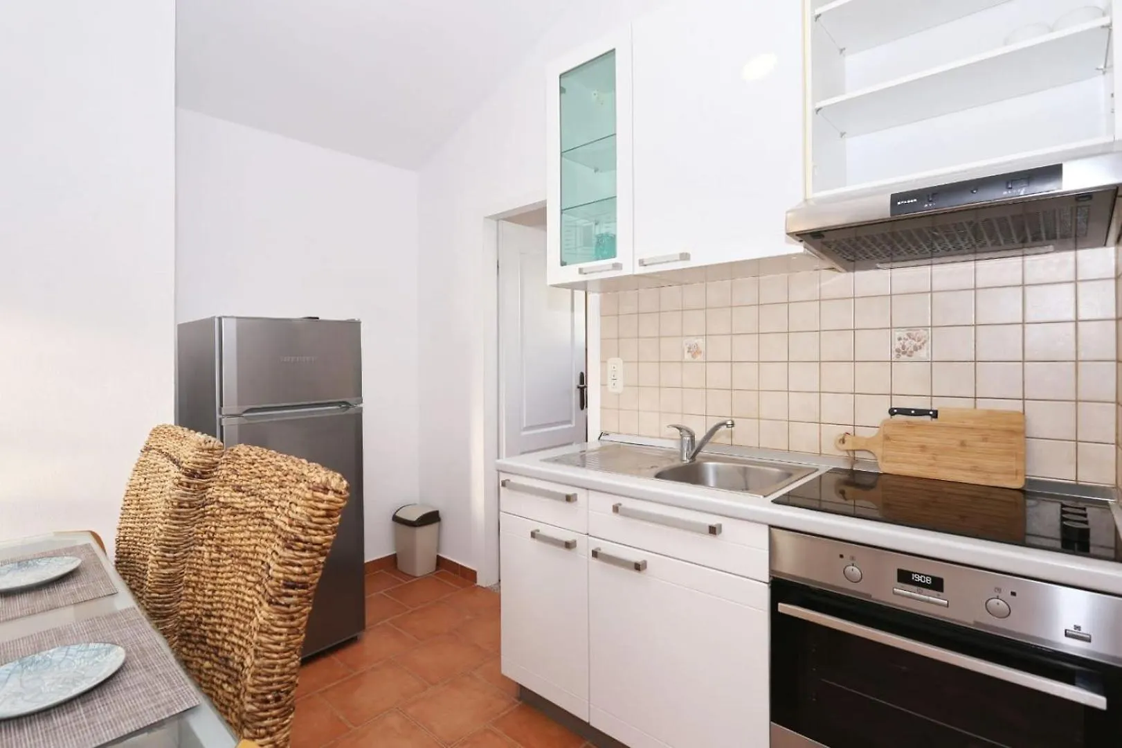 Beachfront Holiday House Victoria - Crowonder Luxury Rent Zaton  Croatia