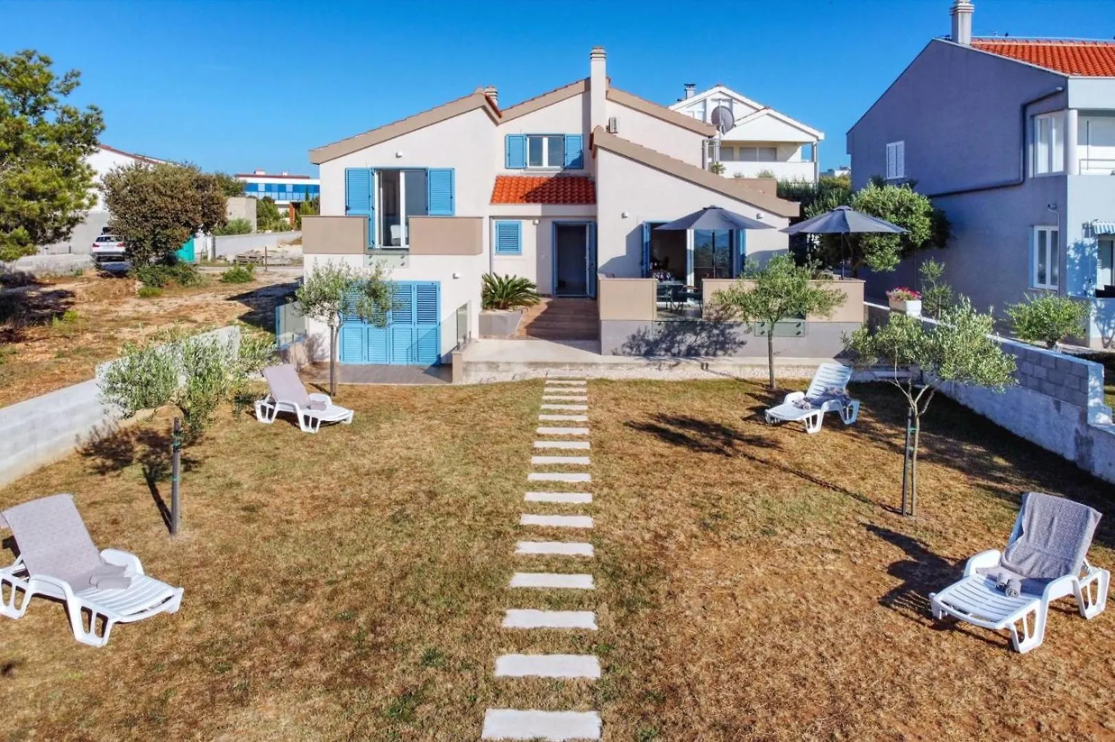 Beachfront Holiday House Victoria - Crowonder Luxury Rent Zaton  Holiday home Zaton (Zadar)