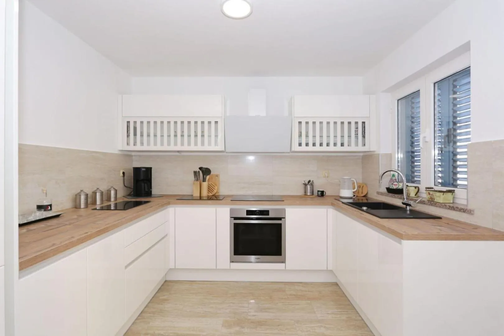 Holiday home Beachfront Holiday House Victoria - Crowonder Luxury Rent Zaton